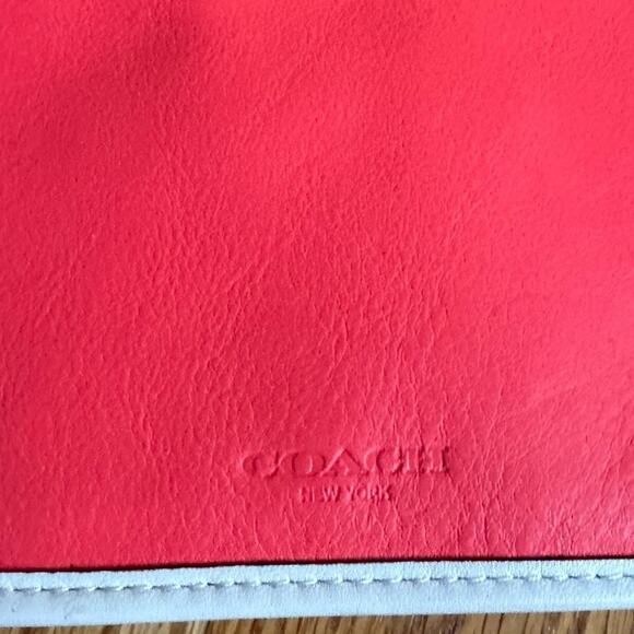 Coach Archive Legacy Two Tone Utility Clutch Bright Coral Snow - Picture 4 of 11
